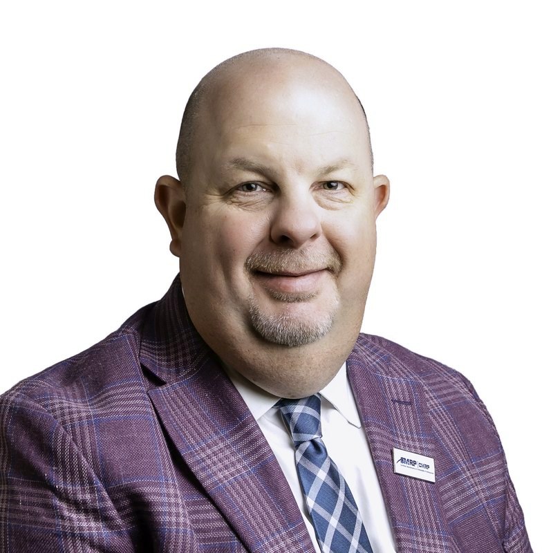 Adrian Messer headshot